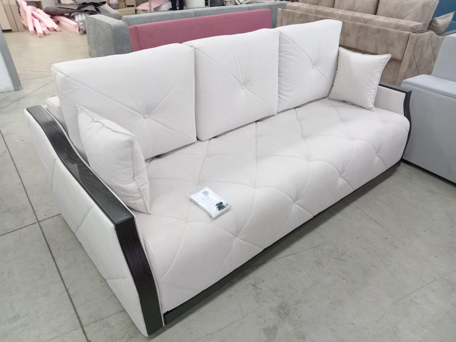 02ba0f98-b803-4a8a-9b55-9eacea3b4edc