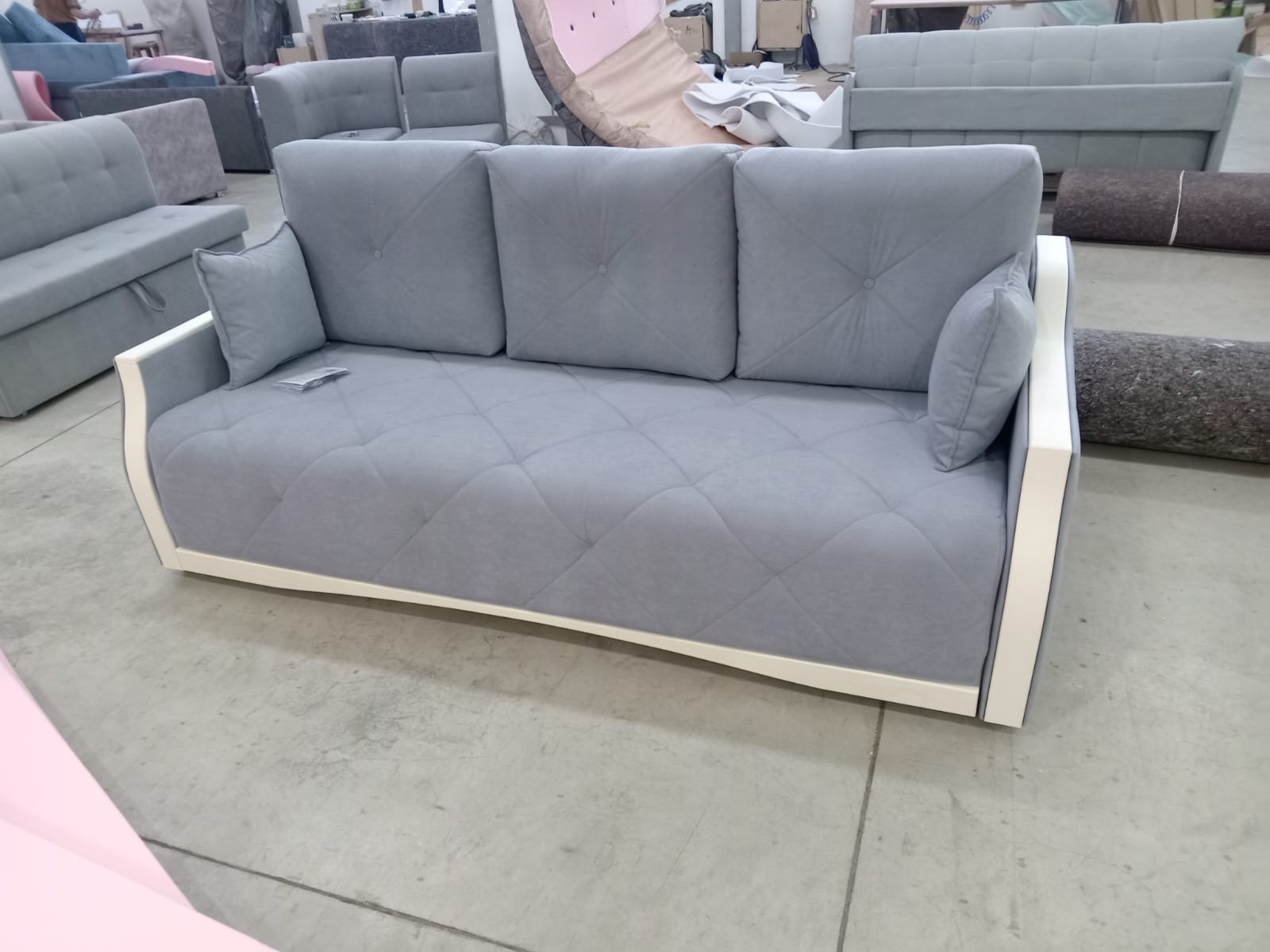 3d2566a7-ac2b-41ca-9621-b28cd921d83a